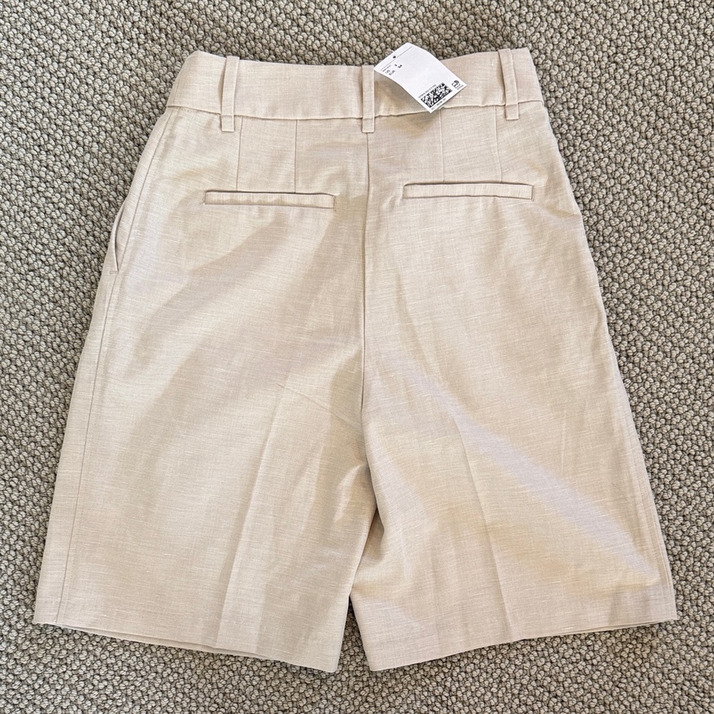 NWT H&M Women's Beige Bermuda Shorts - Picture 5 of 5